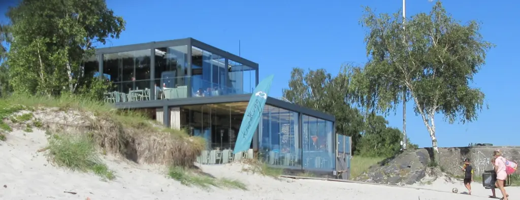 Kämpinge strandbad, Höllviken, restaurang Strandtugg vid stranden på Östersjövägen i Kämpinge.