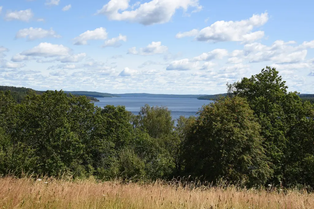 Fjärås Bräcka - view towards lake Lygnern to the east