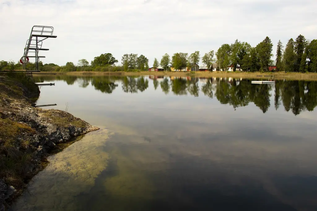 Lago Sigvaldeträsk en Etelhem, Gotland.